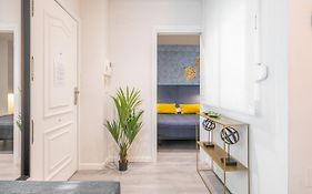 Nuevo Y Hermoso Apartamento